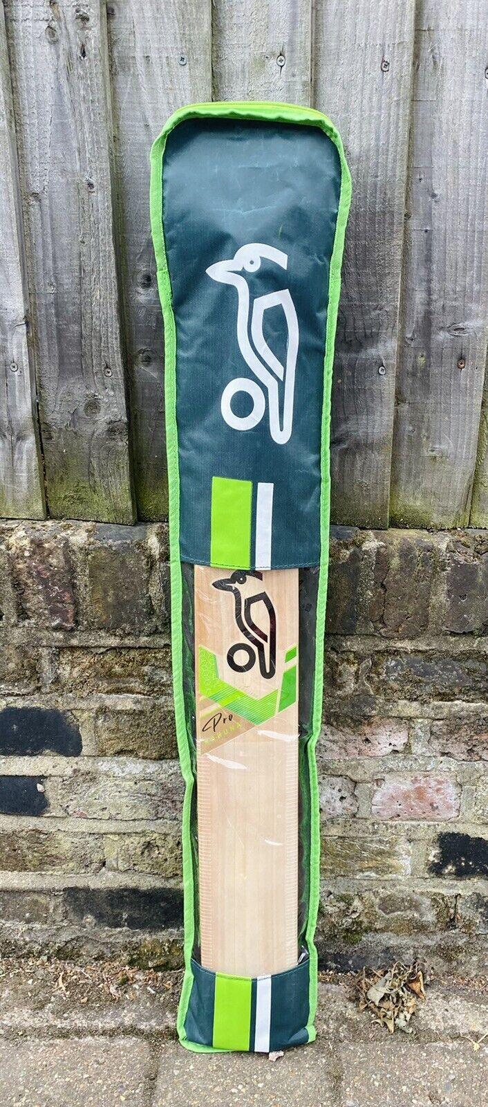 2022 KOOKABURRA KAHUNA PRO CRICKET BAT